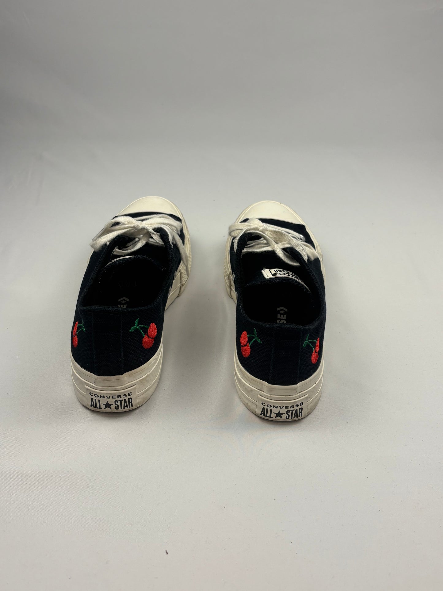 Converse Chuck Taylor All Star - Low Platform