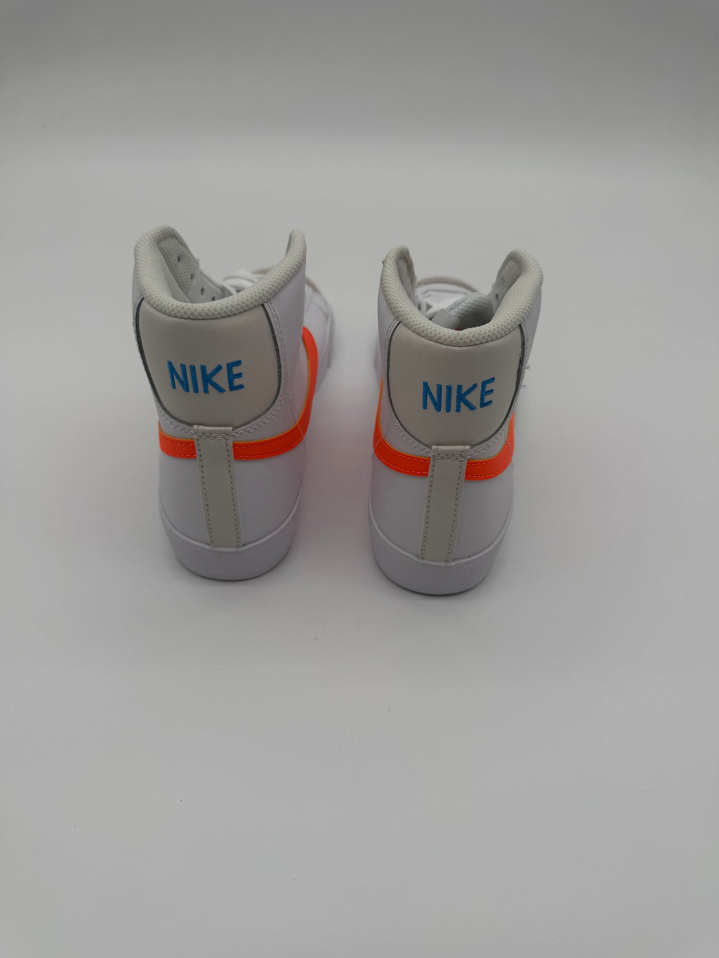 Nike - Blazer Mid 77