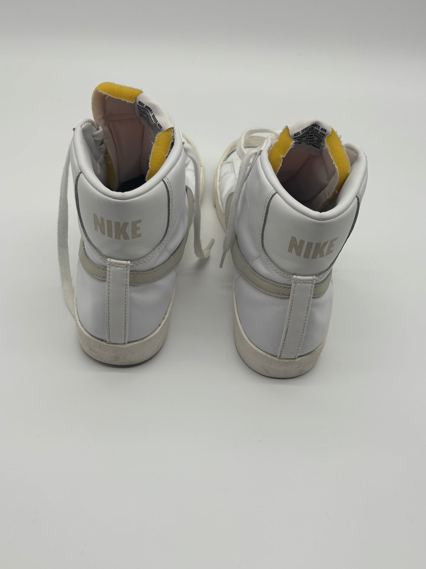 Nike - Blazer Mid '77