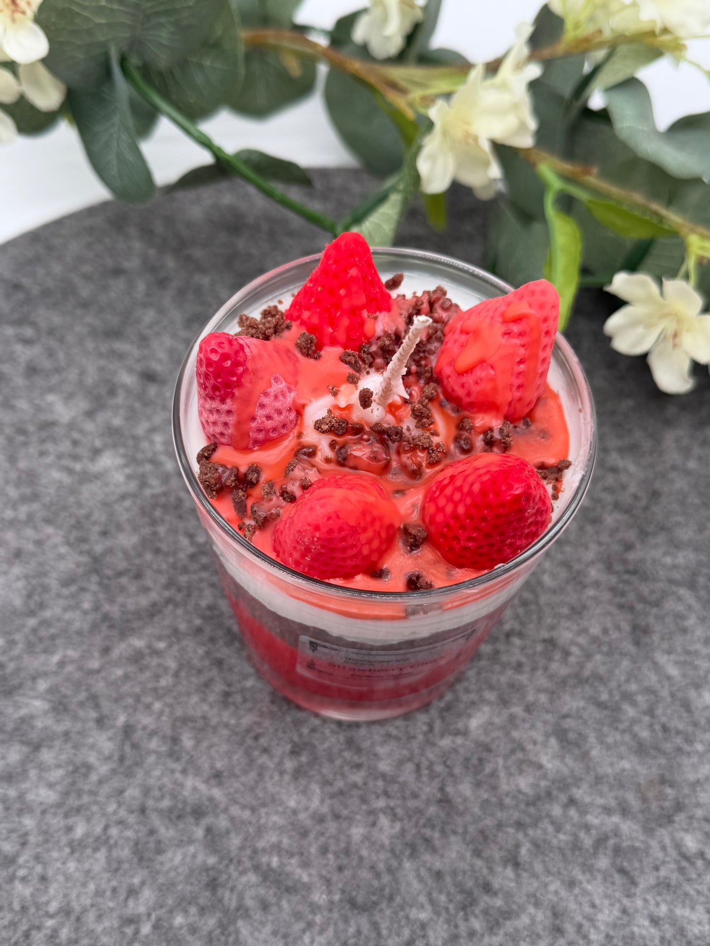 Strawberry Glück 🍓🕯️