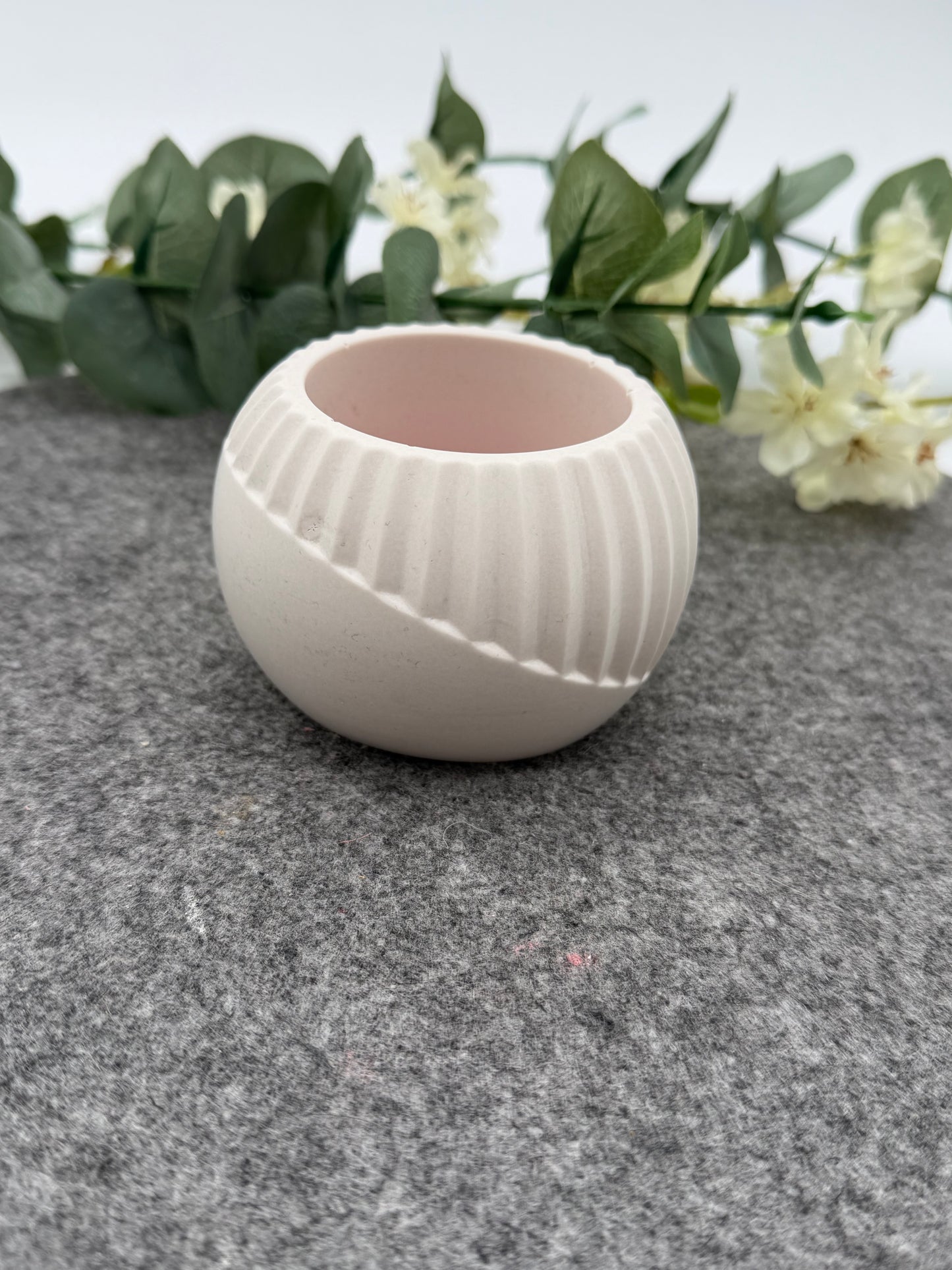 Jesmonite AC100 Schale für Kerzen | Handgegossen