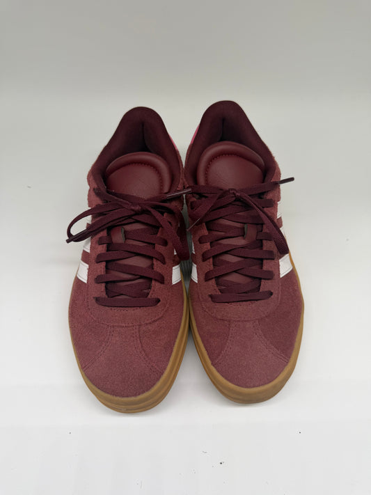 Adidas - Sneaker Platform