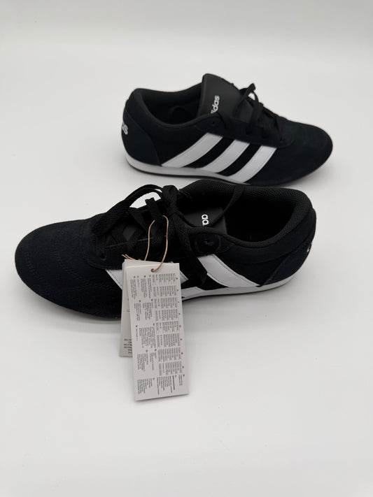 Adidas - Takwen Lace