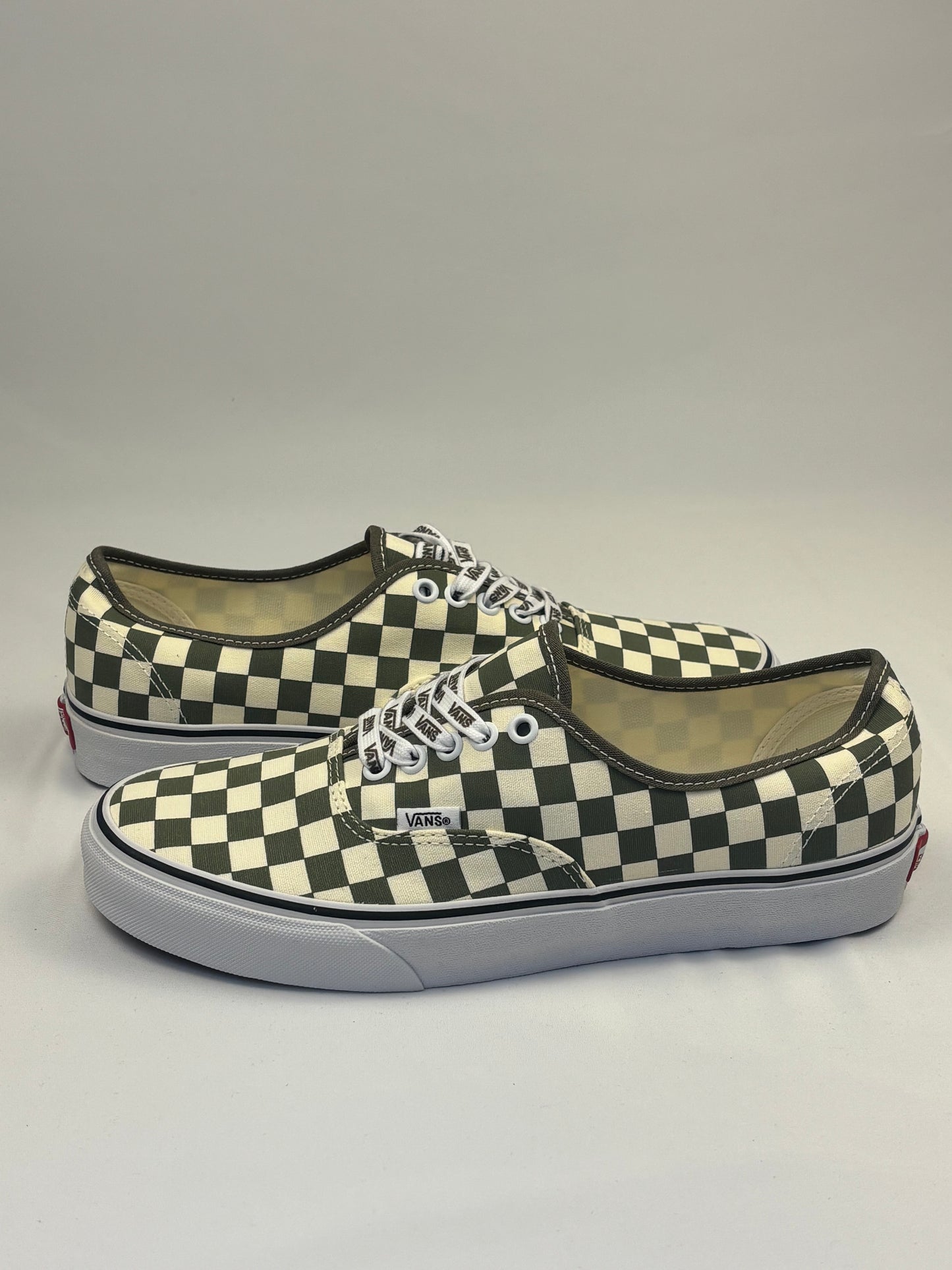Vans - Authentic