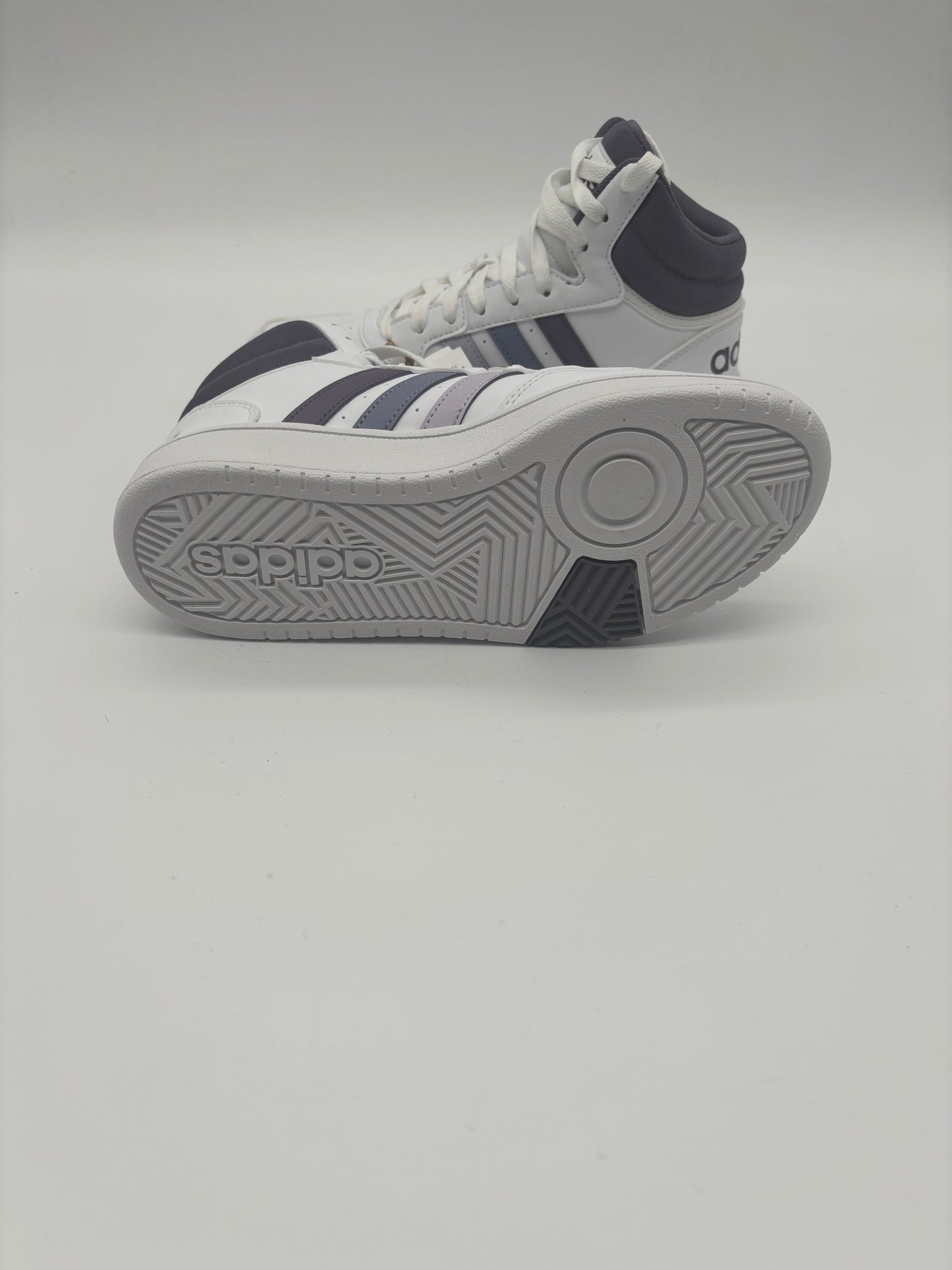 Adidas - Hoops 3.0 Mid