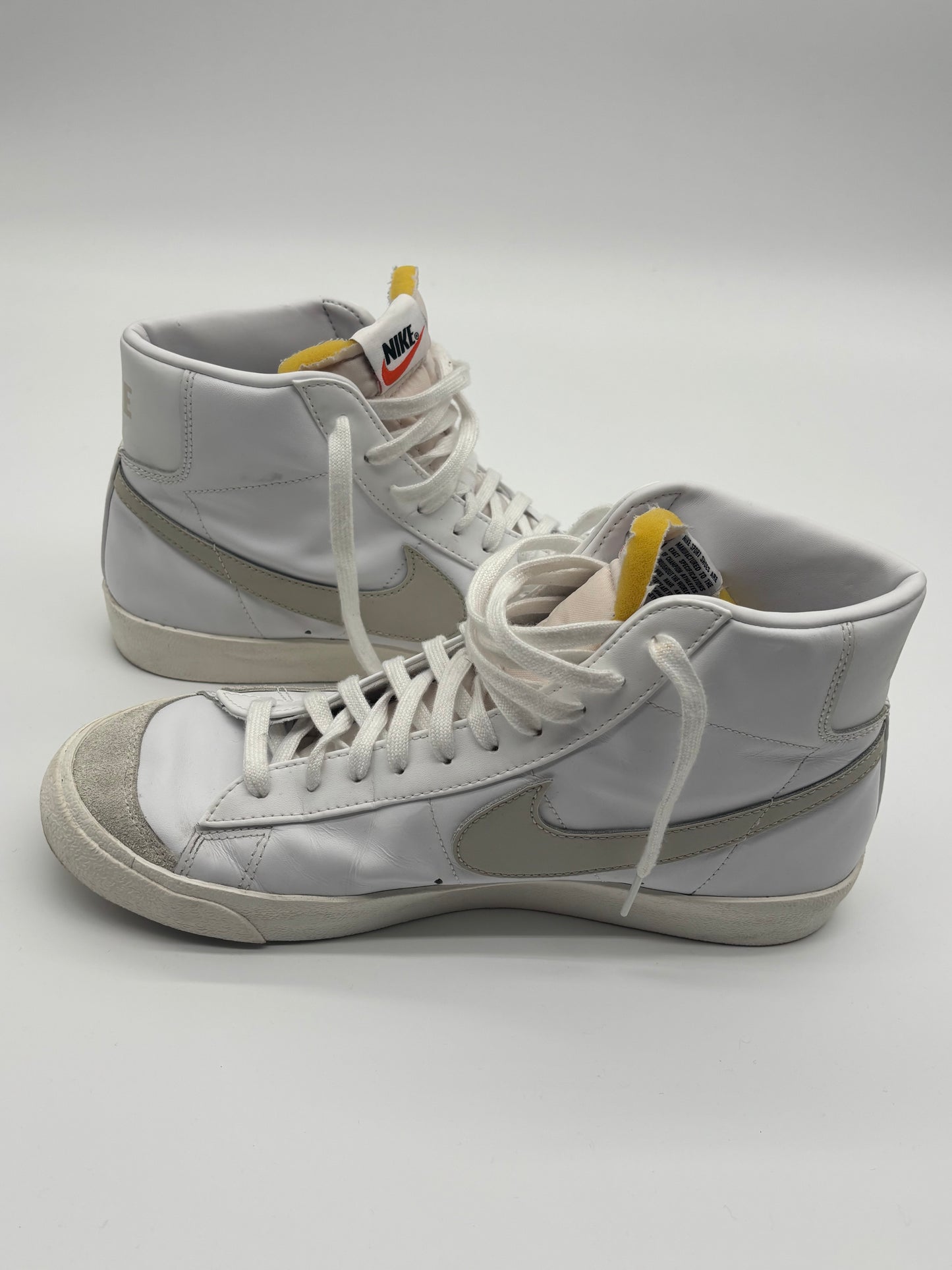 Nike - Blazer Mid '77