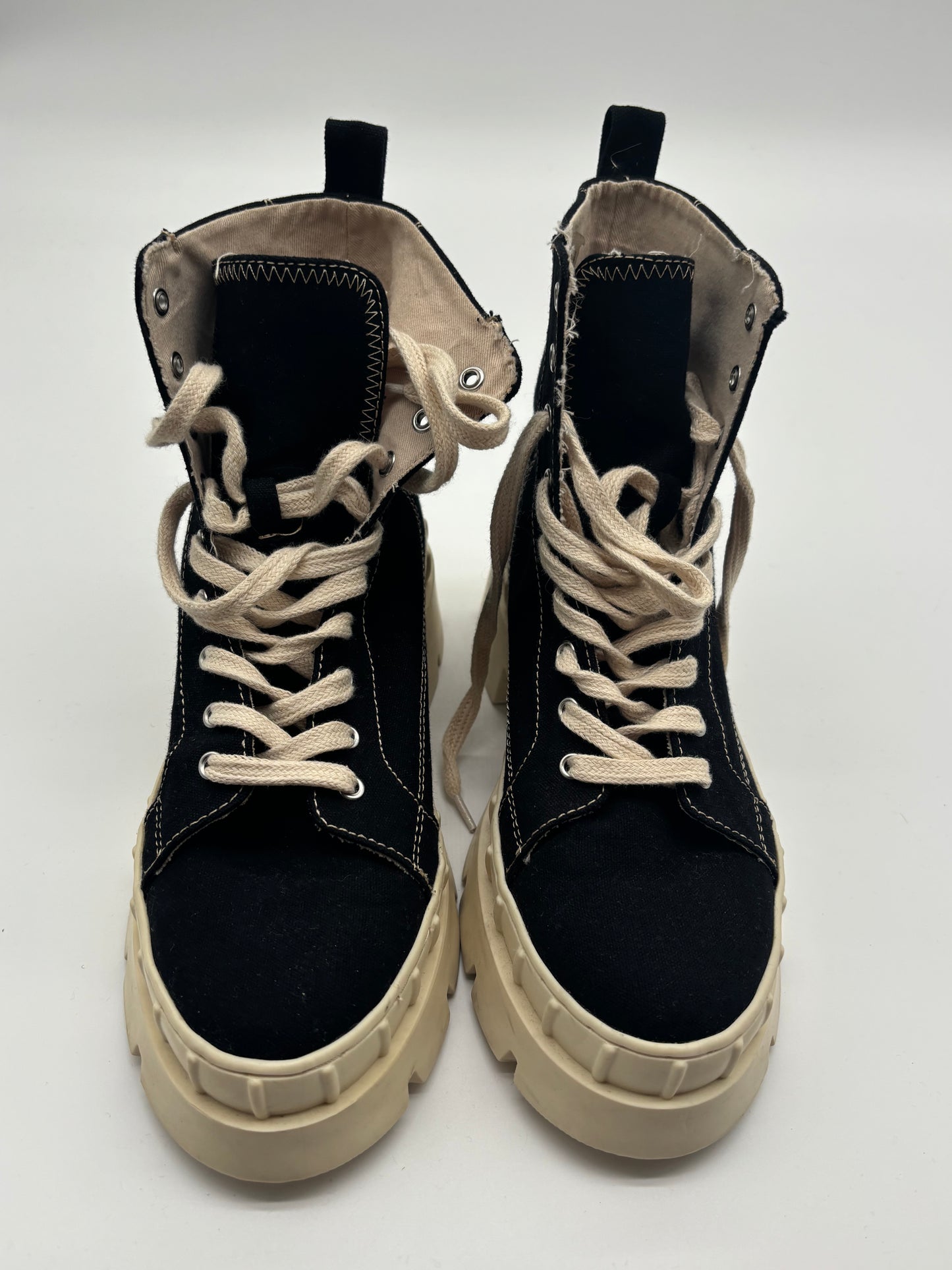 Another A - Stiefel