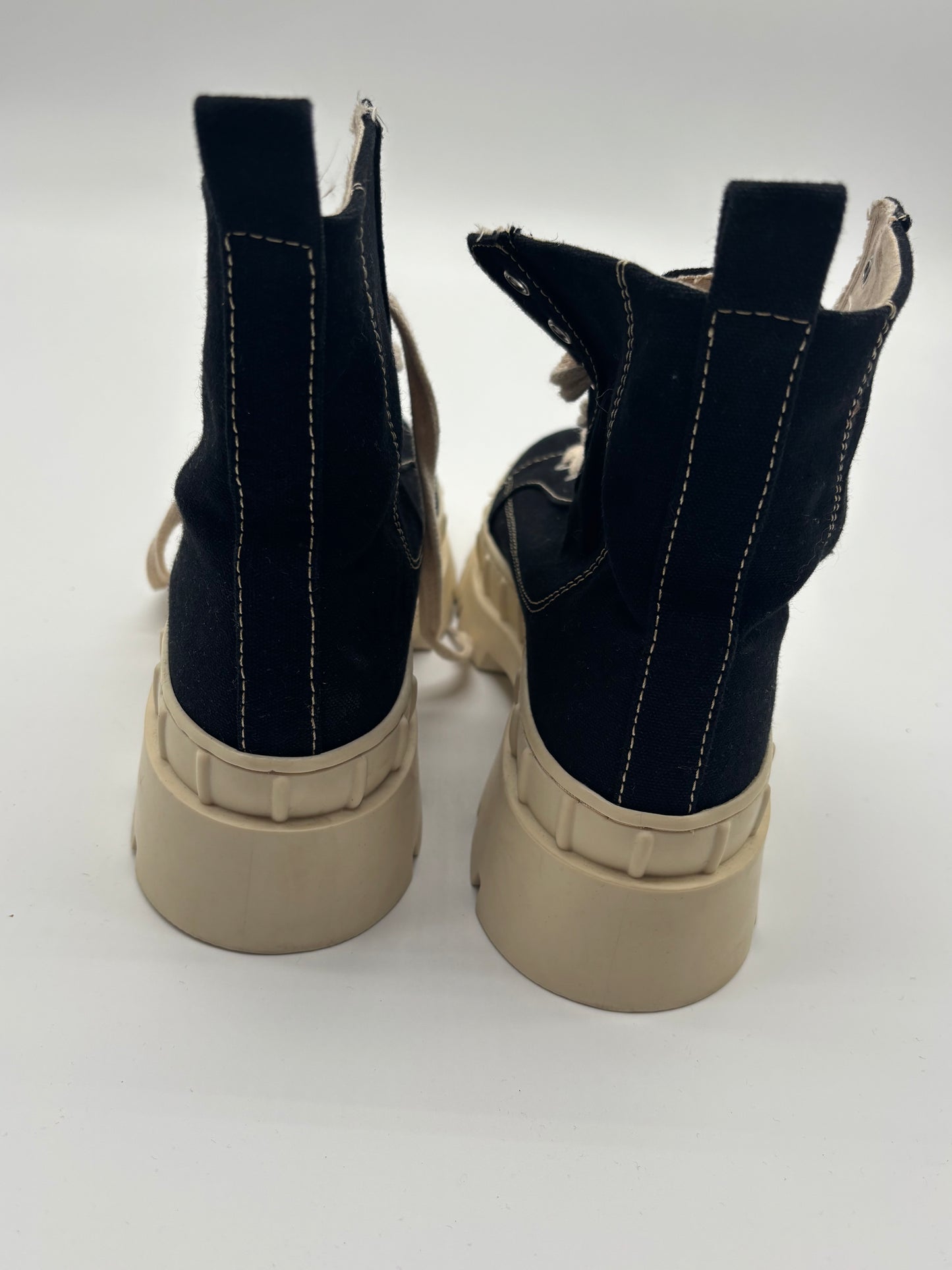 Another A - Stiefel