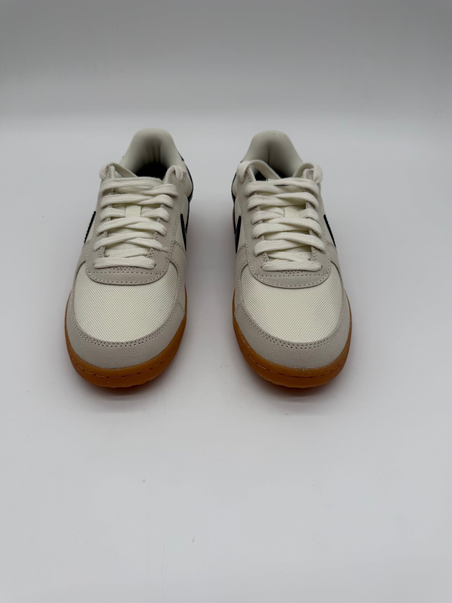 Nike - Field General