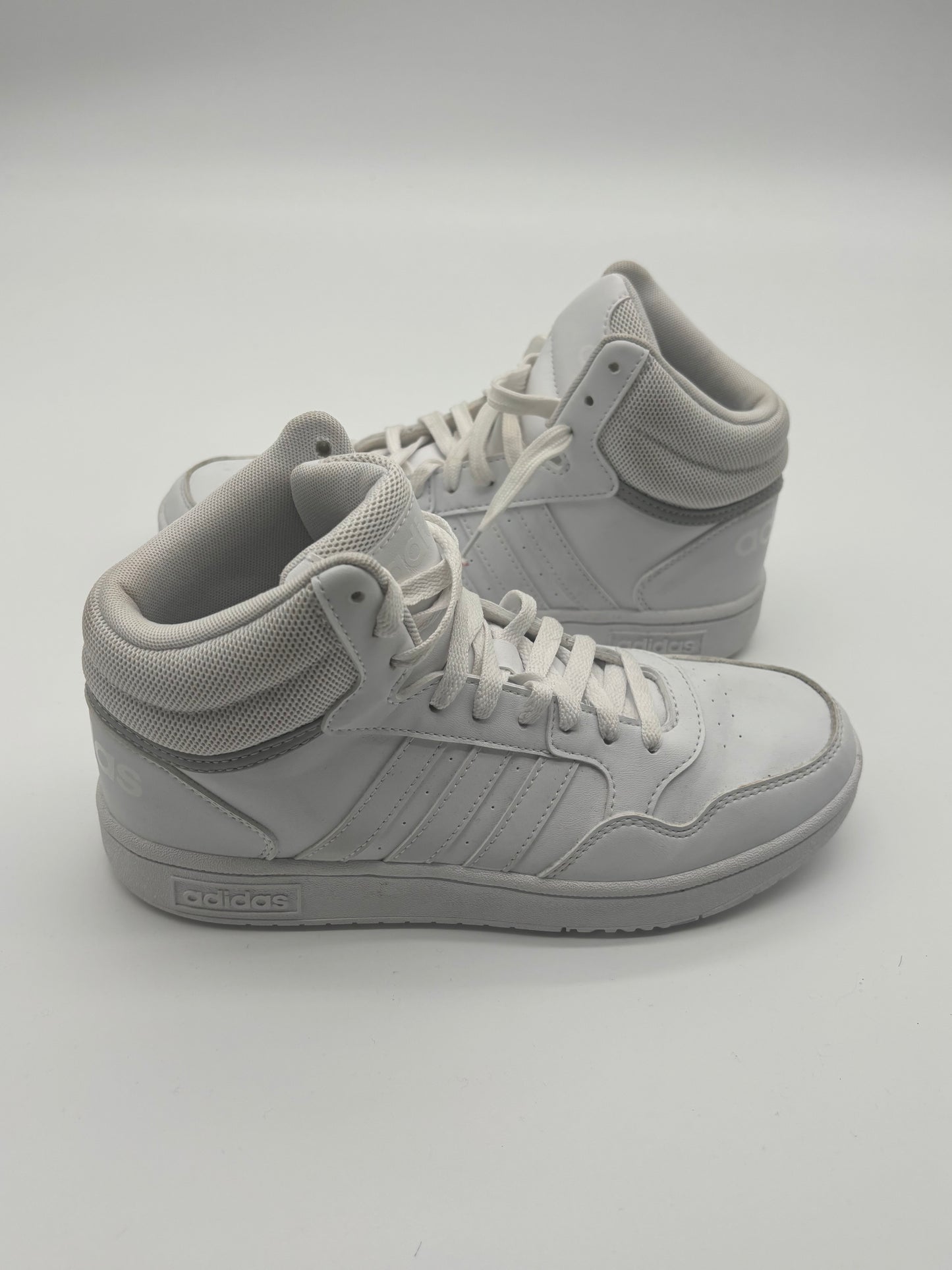 Adidas - Hoops Mid