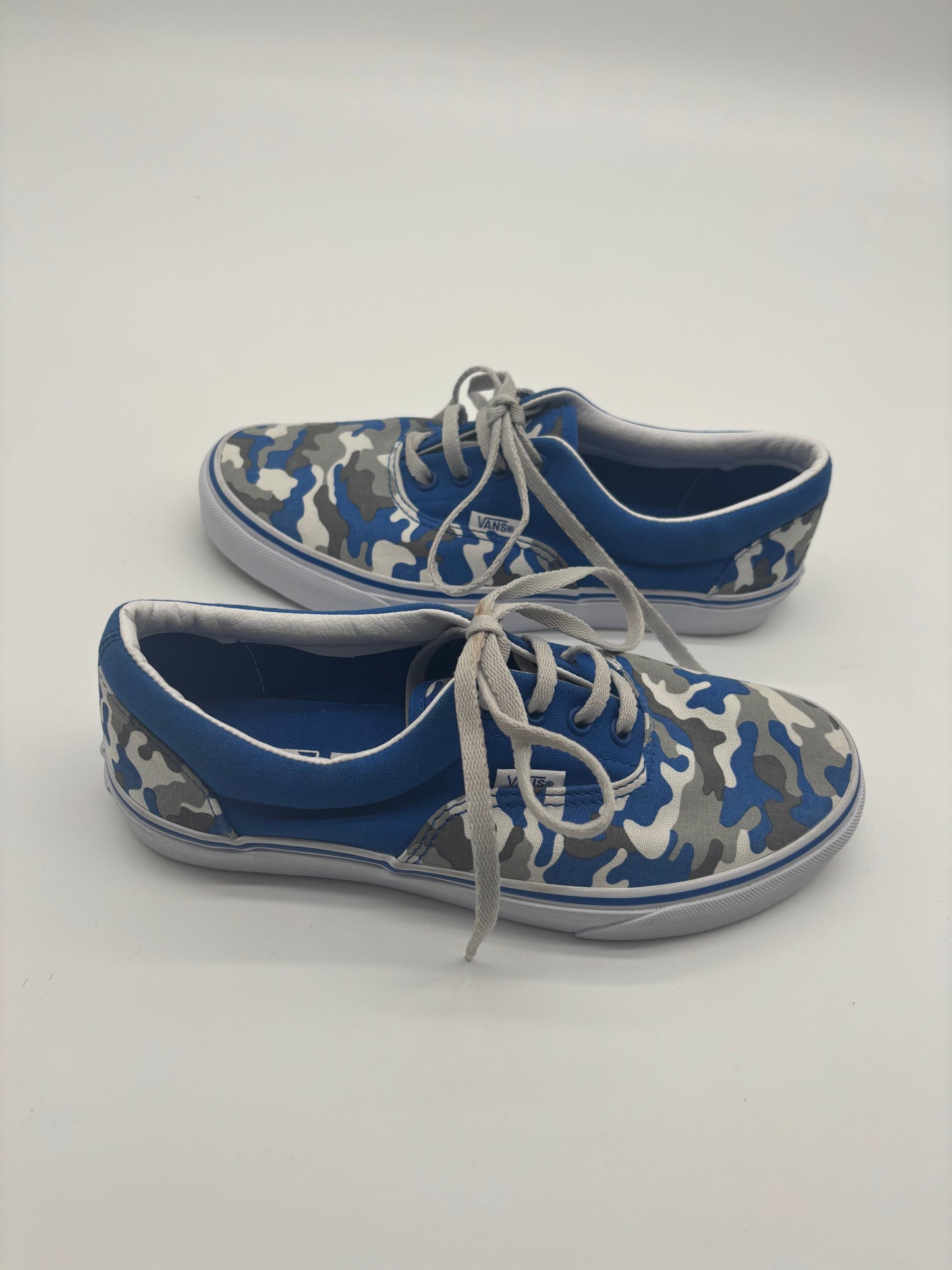 Vans - Authentic