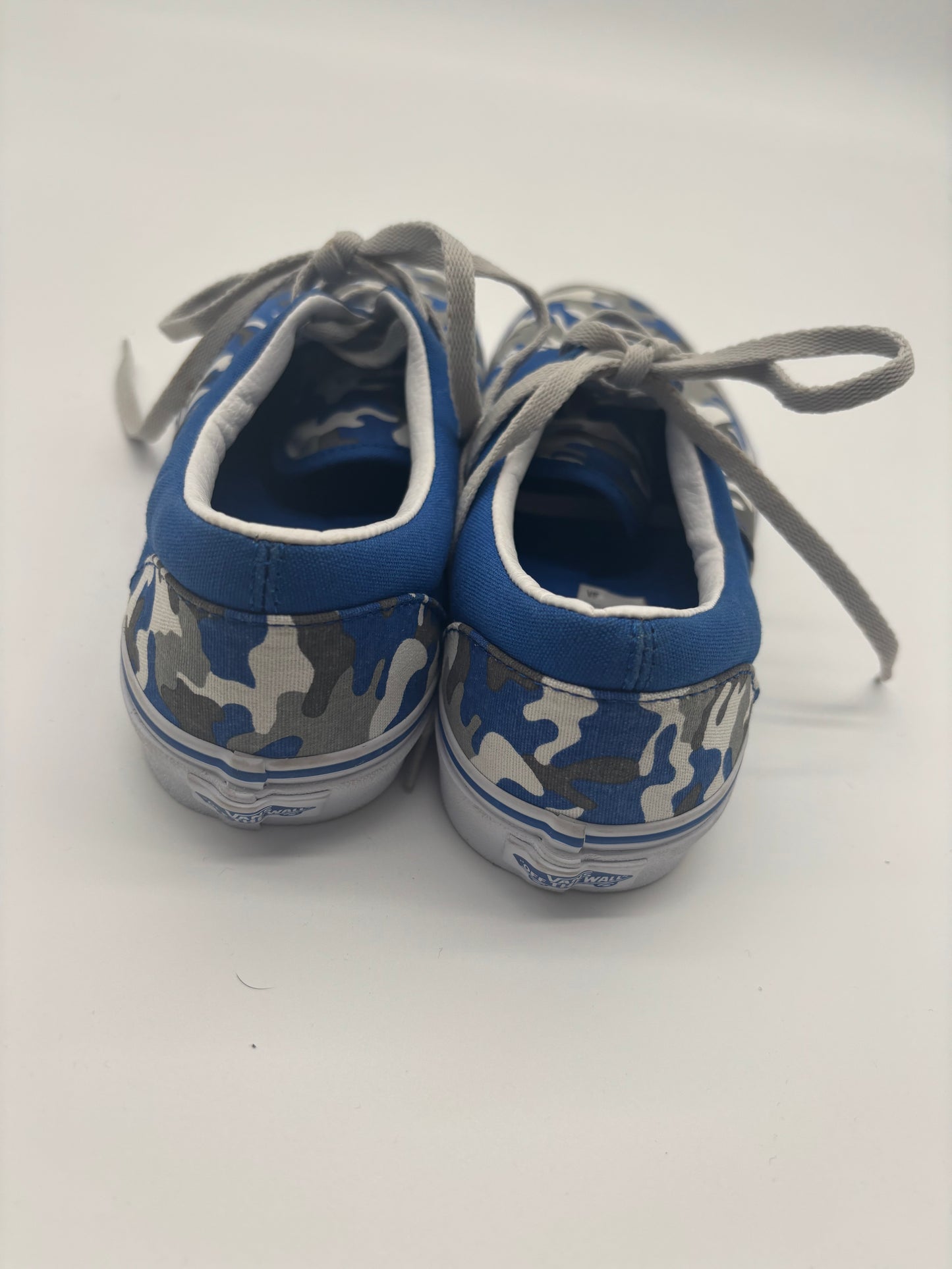 Vans - Authentic
