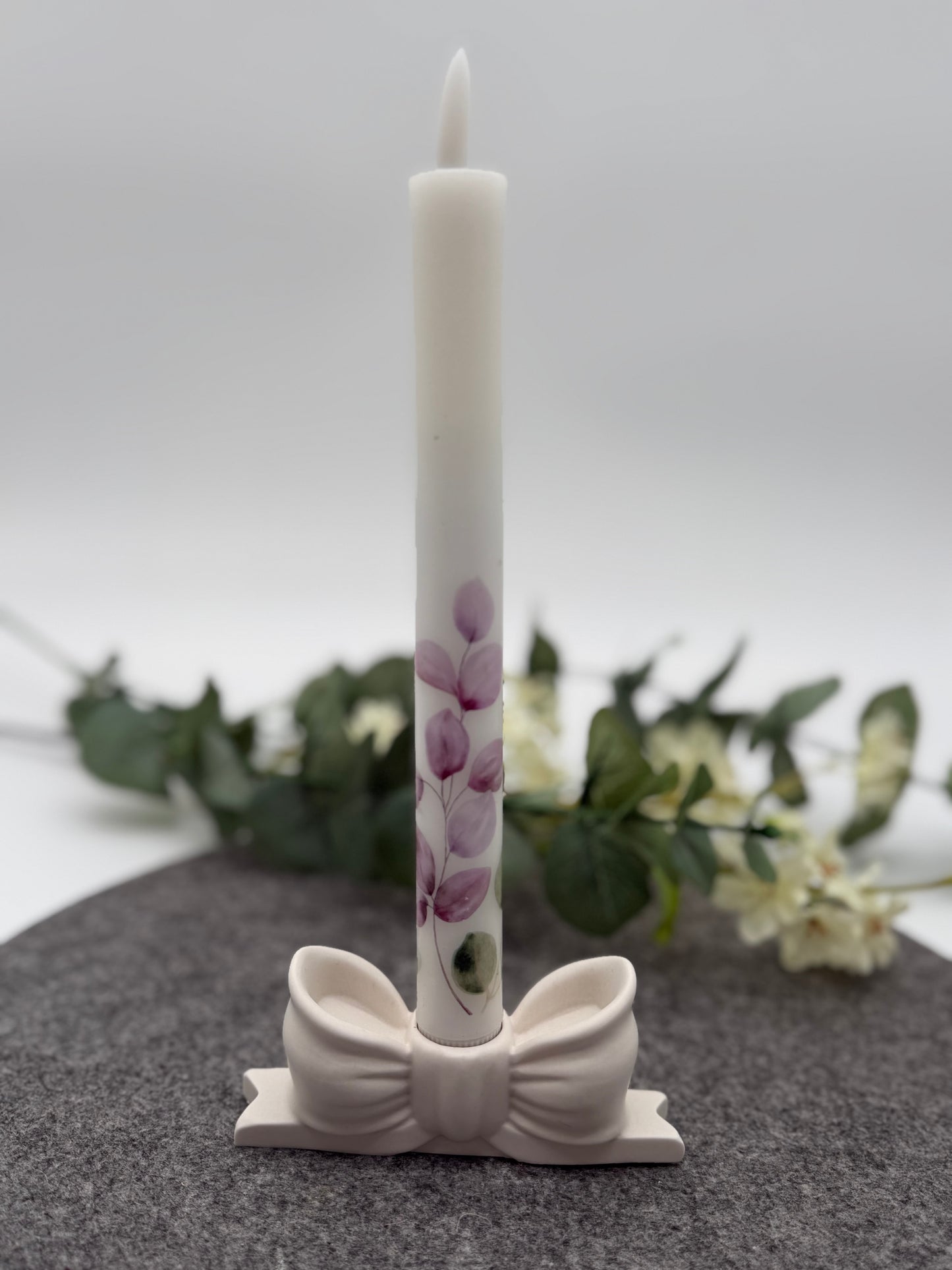 Schleifen Kerzenhalter aus Jesmonite  | Handgegossen